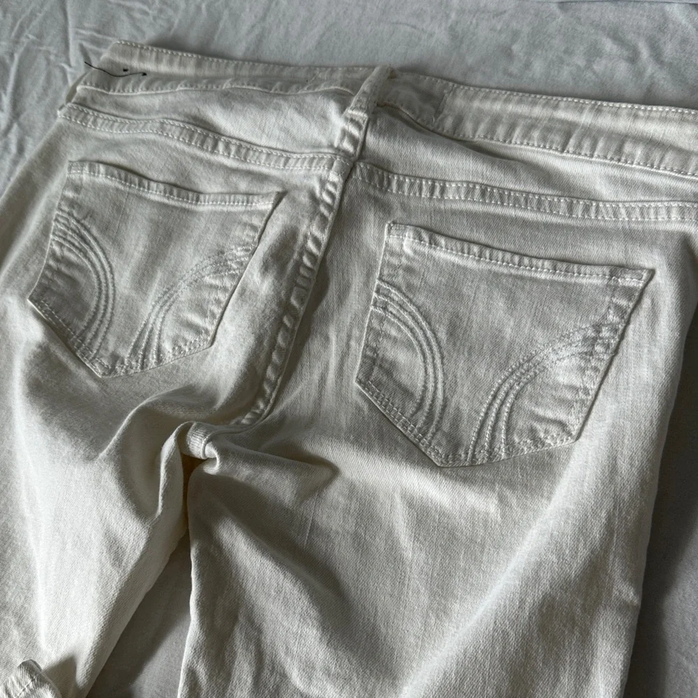 Y2K 2007 Hollister White Skinny Jeans with Front Zip Pockets - Picture 8 of 13